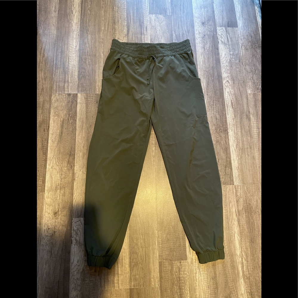 Lucy joggers